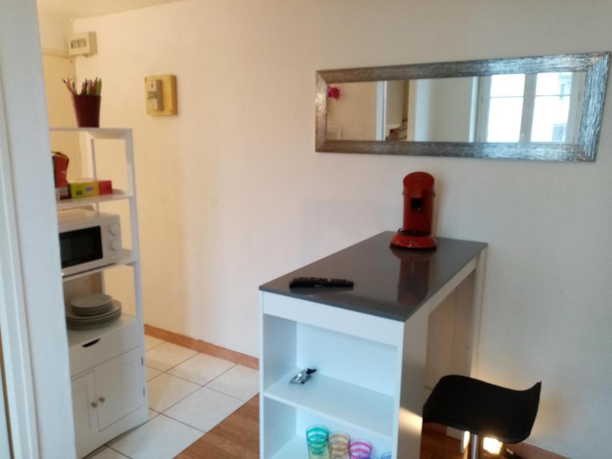 STUDIO 10 calme à Valadon Limoges Extérieur photo