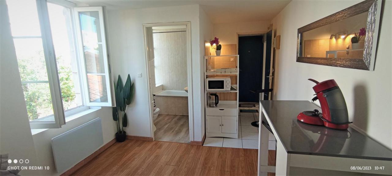 STUDIO 10 calme à Valadon Limoges Extérieur photo